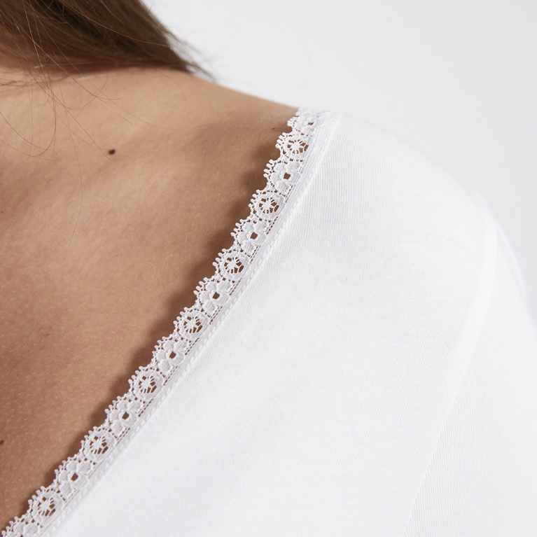 Long-sleeve v-neck top "Arielle"